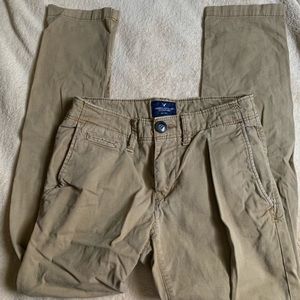 American Eagle Skinny Khaki Size 28/30